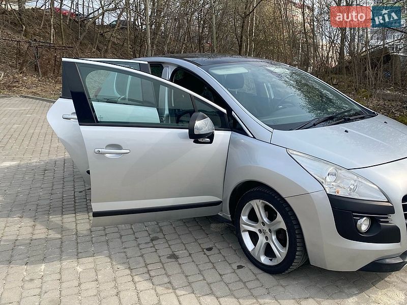 Peugeot 3008 2014