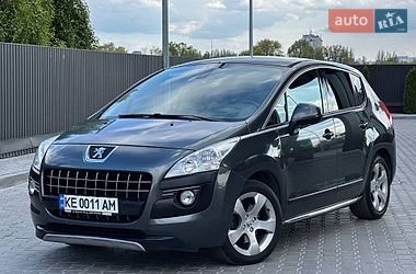 Позашляховик / Кросовер Peugeot 3008 2012 в Дніпрі