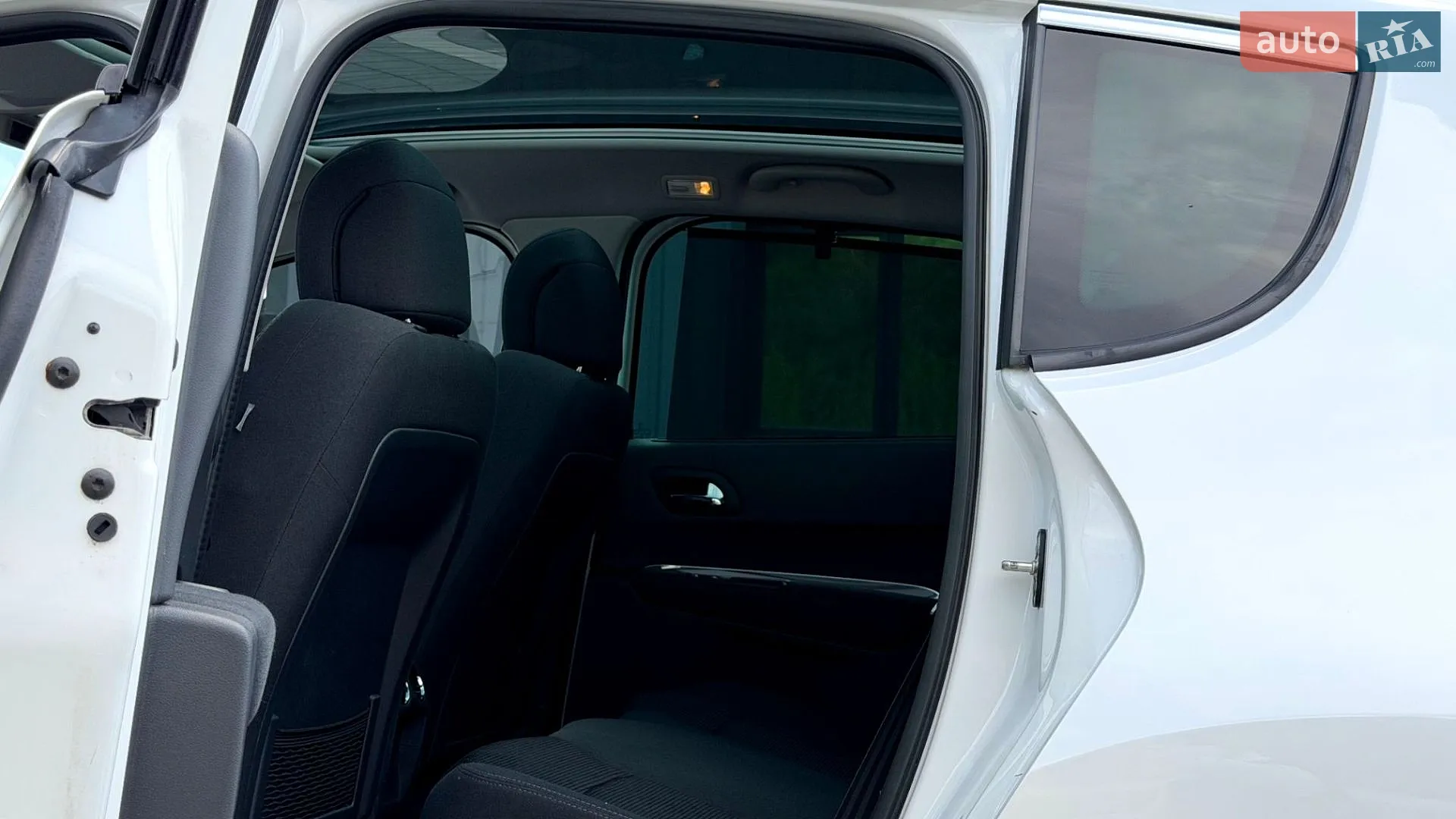 2014 Peugeot 3008 - мініатюра 28