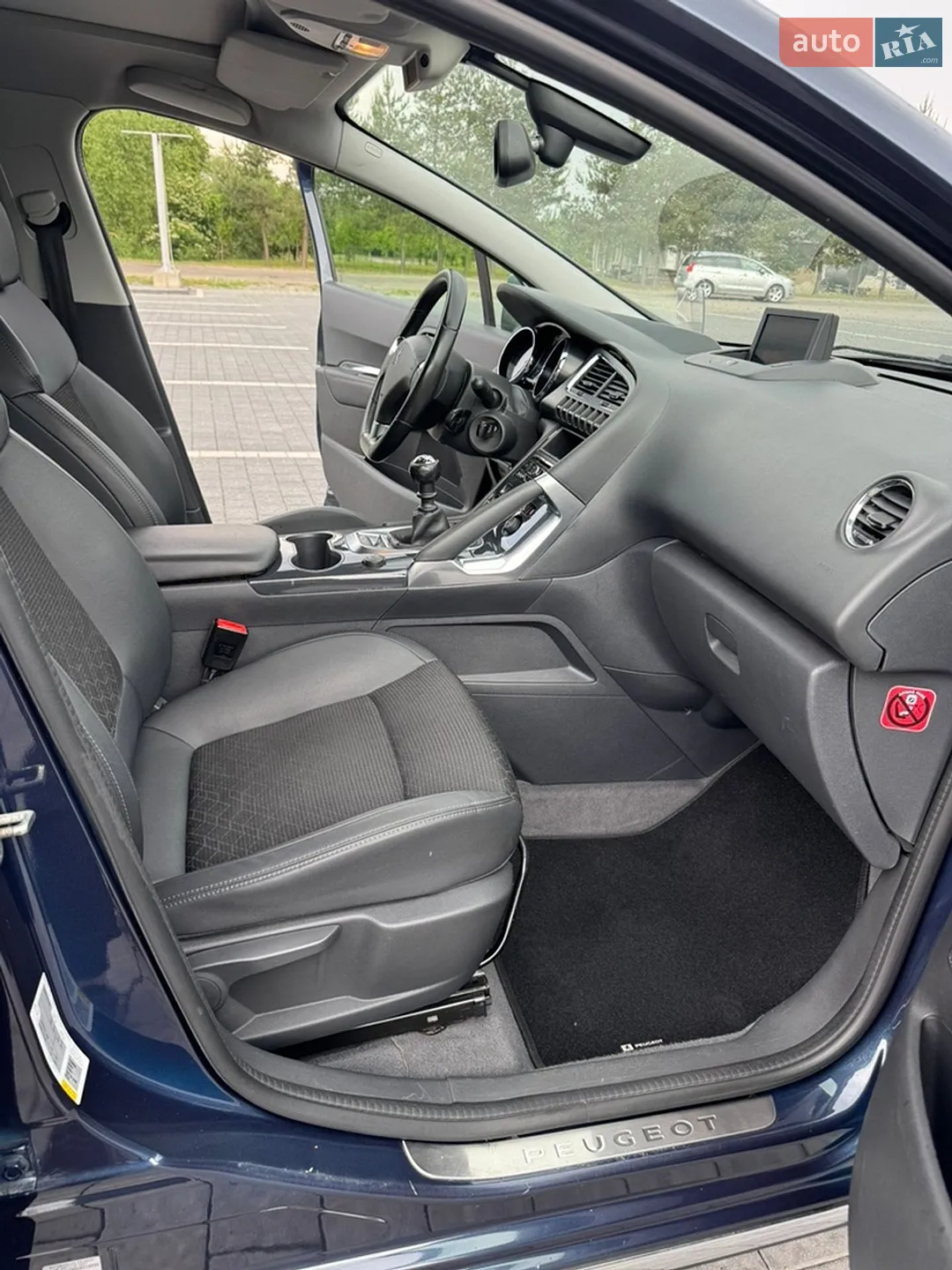 2016 Peugeot 3008 - мініатюра 26
