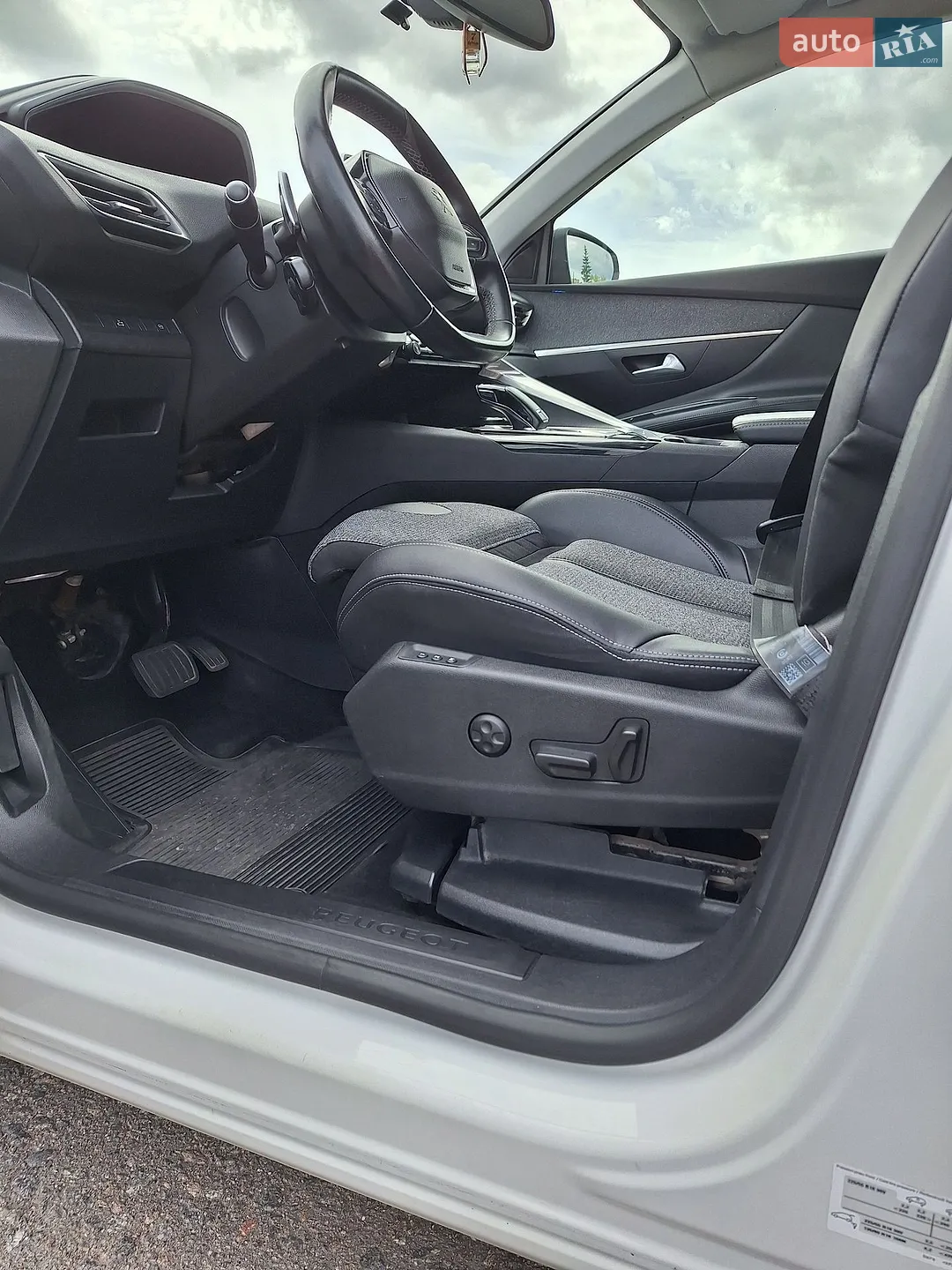 2019 Peugeot 3008 - мініатюра 13