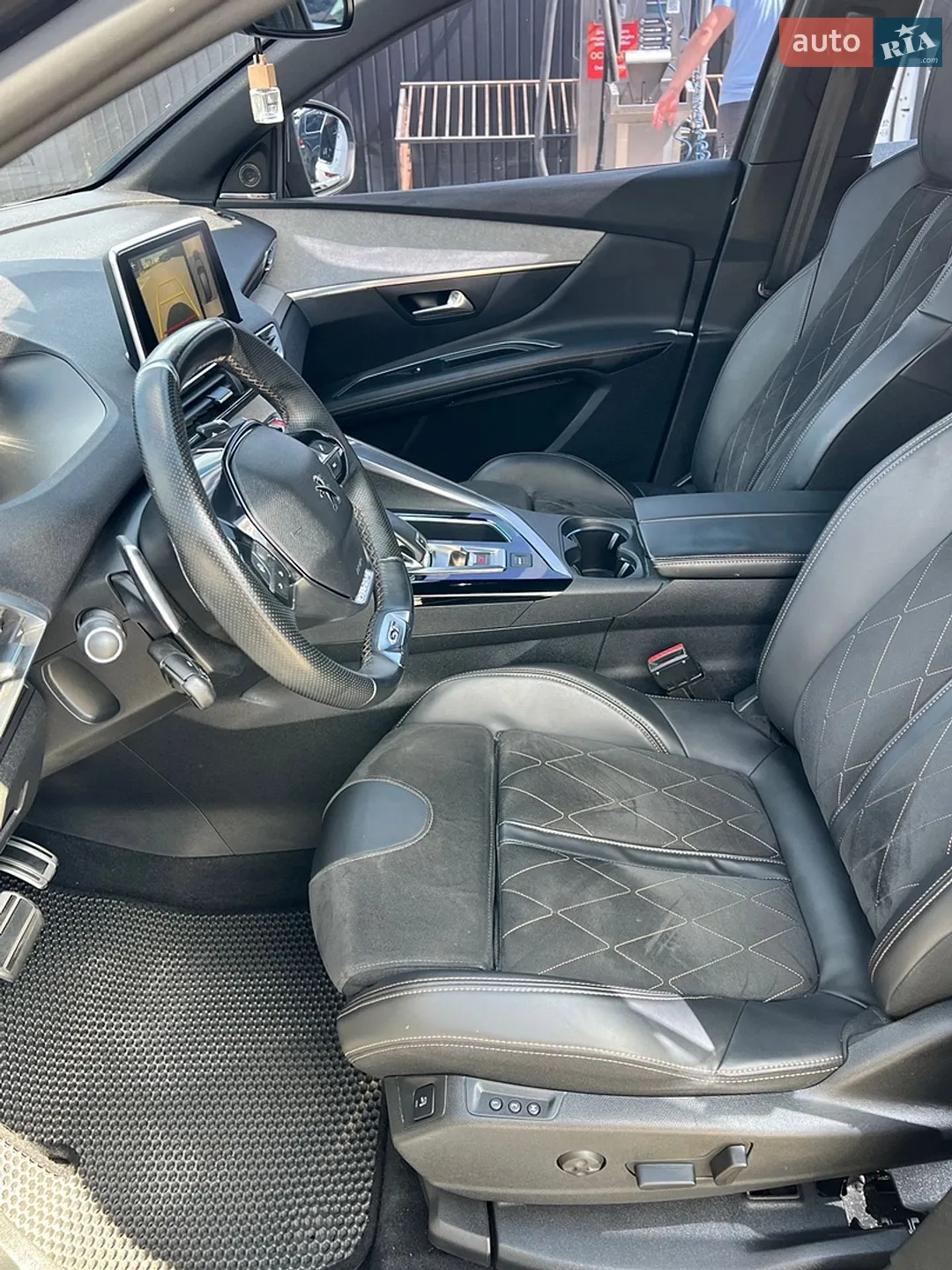 2017 Peugeot 3008 - мініатюра 26
