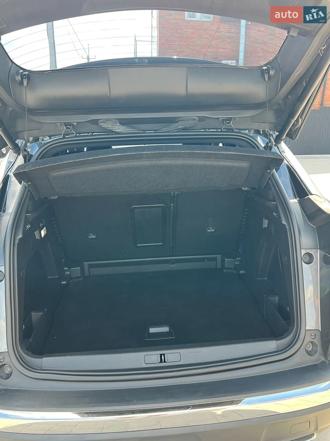 2017 Peugeot 3008 - мініатюра 41