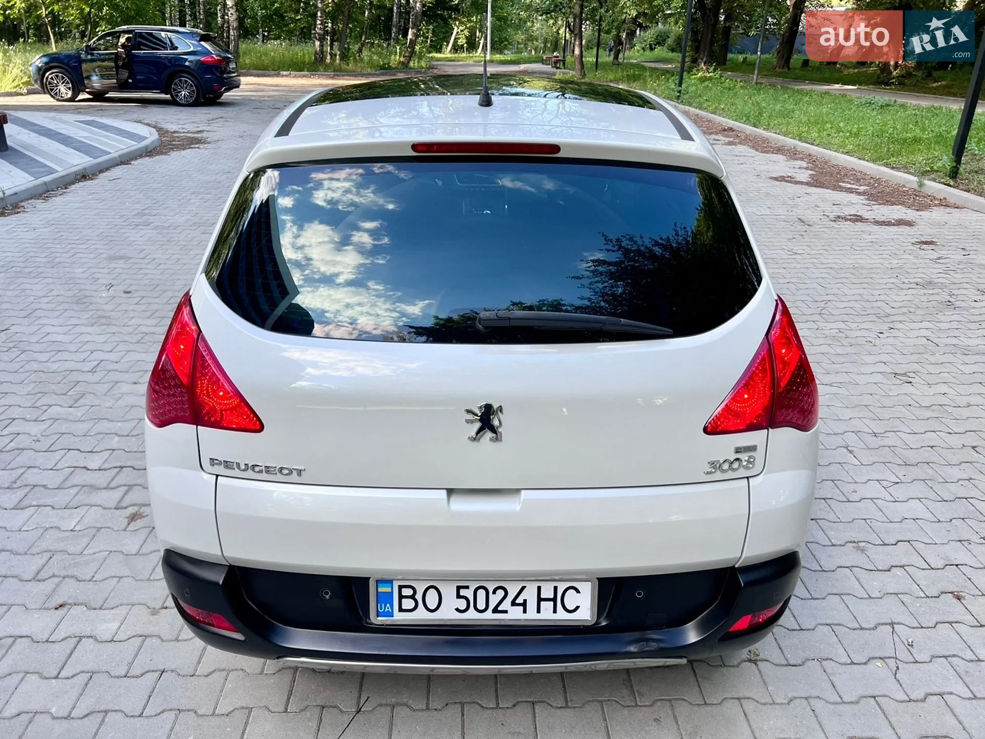 Peugeot 3008 2011 VIN VF30U9HR8BS229023 фото оголошення 10 з 77