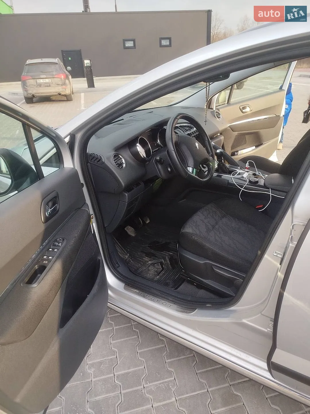 2010 Peugeot 3008 - мініатюра 3