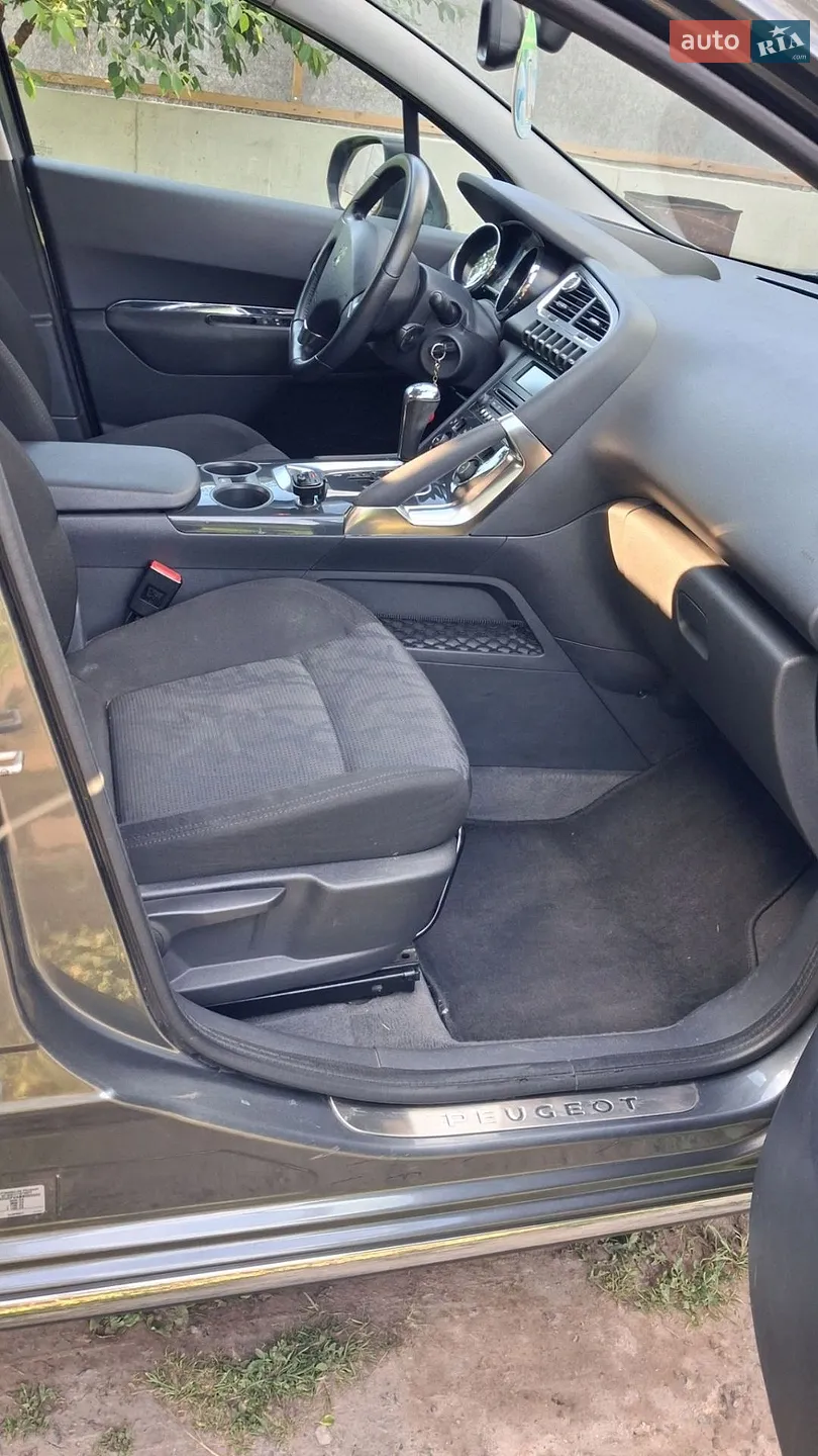 2011 Peugeot 3008 - мініатюра 15