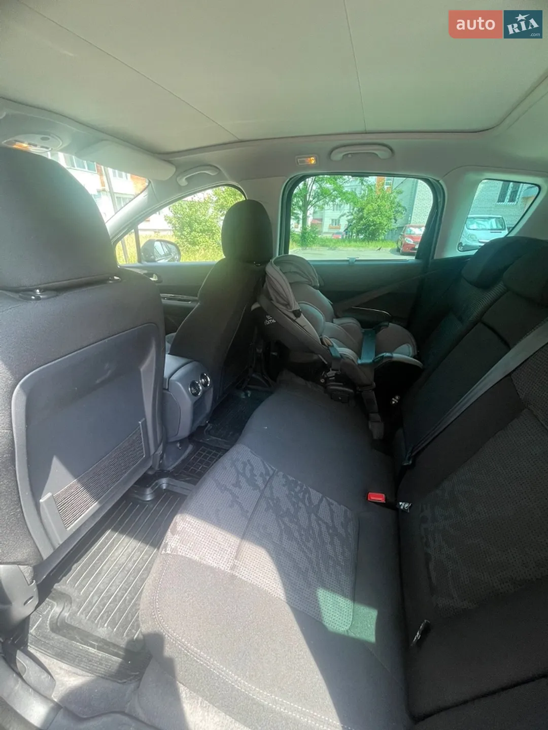 2011 Peugeot 3008 - мініатюра 13