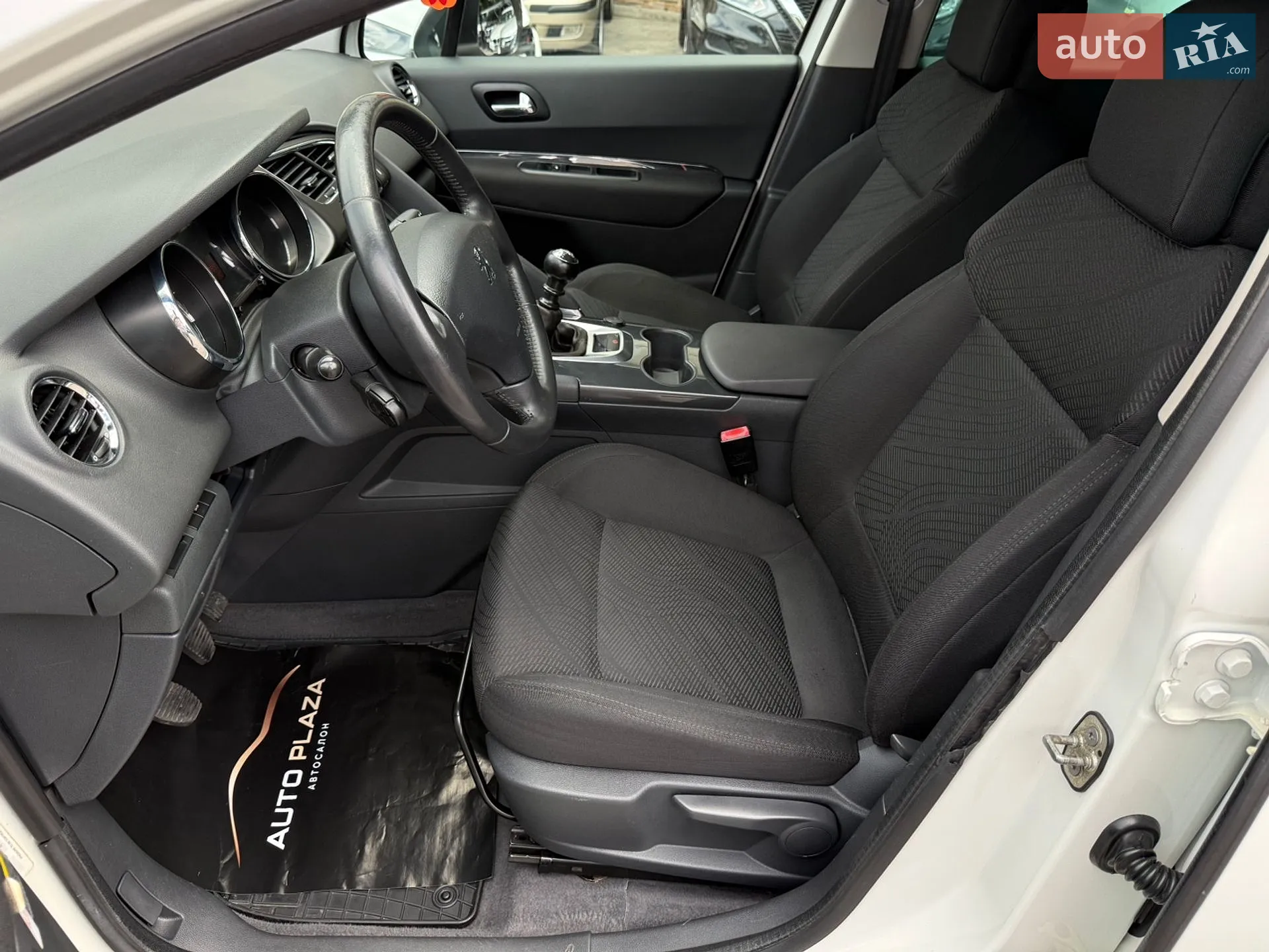 2011 Peugeot 3008 - мініатюра 23