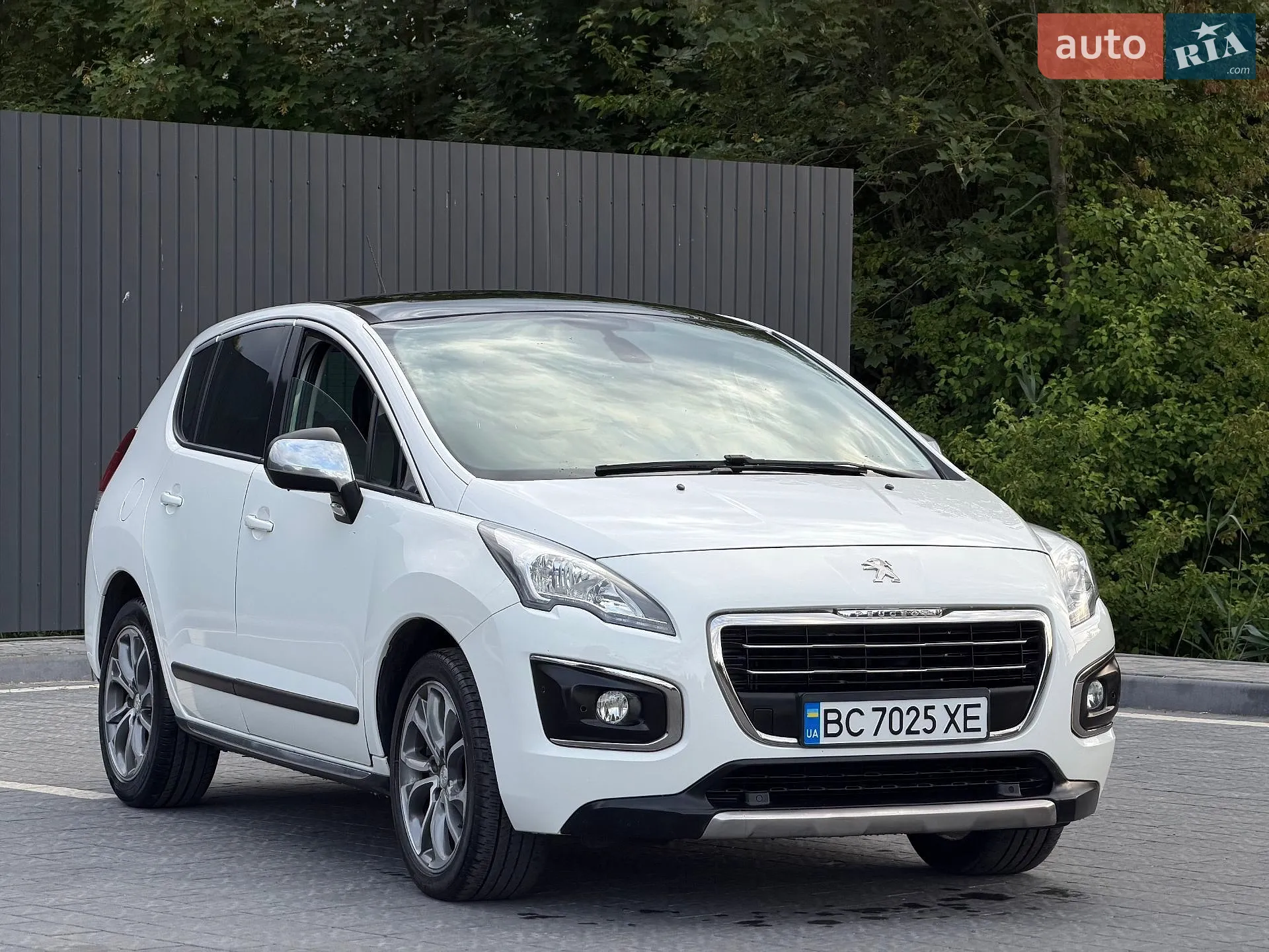 2015 Peugeot 3008 - мініатюра 18
