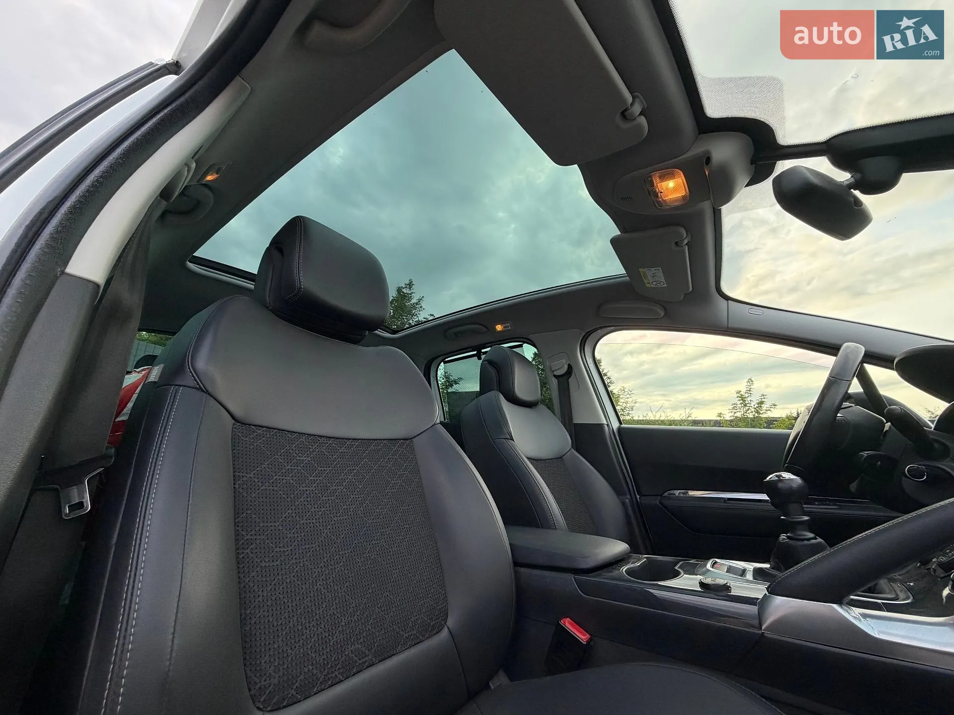 2015 Peugeot 3008 - мініатюра 33