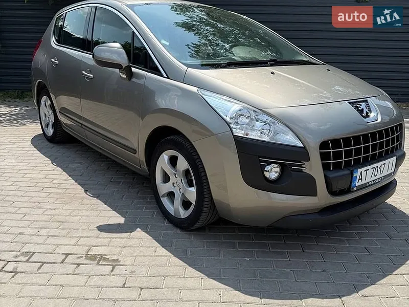 Peugeot 3008 2012