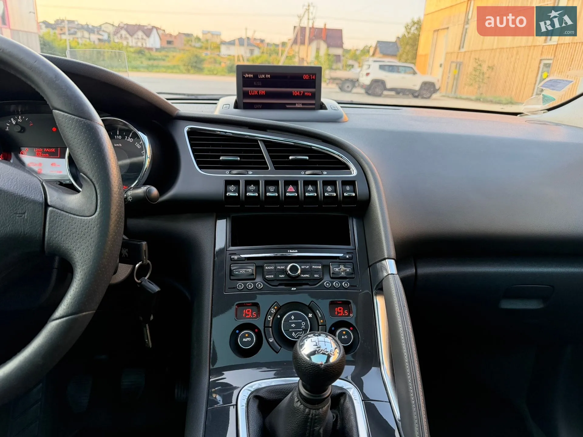 2011 Peugeot 3008 - мініатюра 56