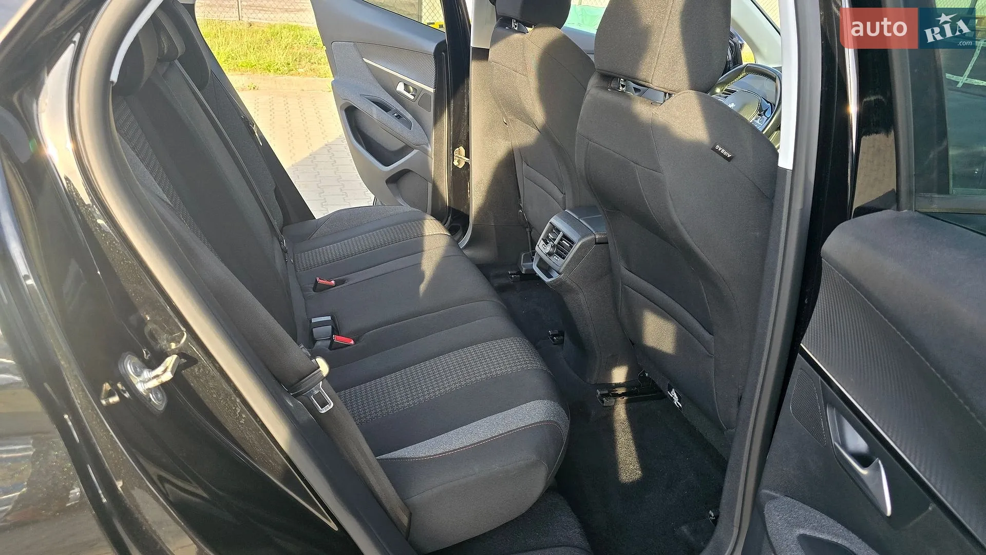 2019 Peugeot 3008 - мініатюра 15