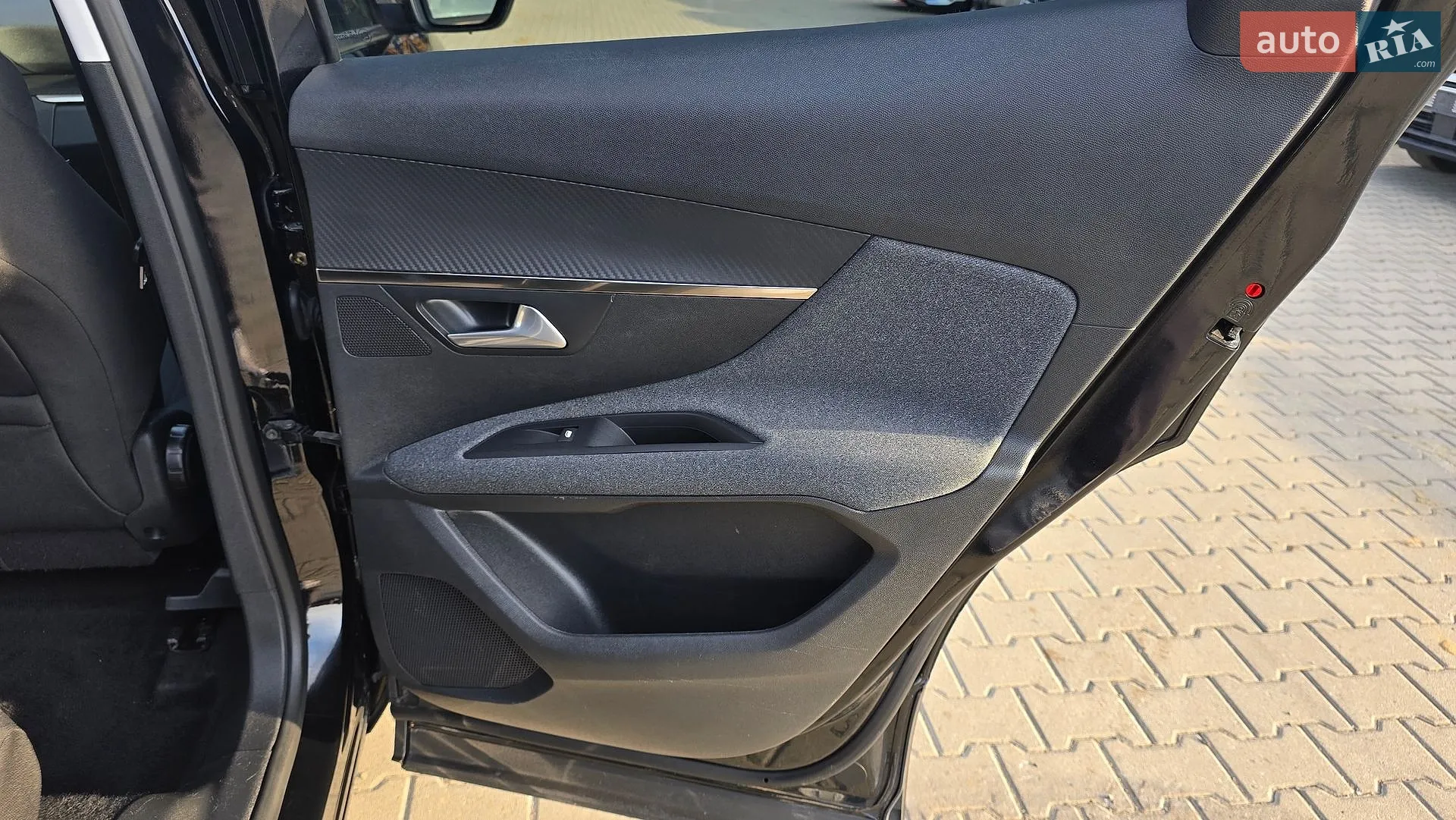 2019 Peugeot 3008 - мініатюра 16