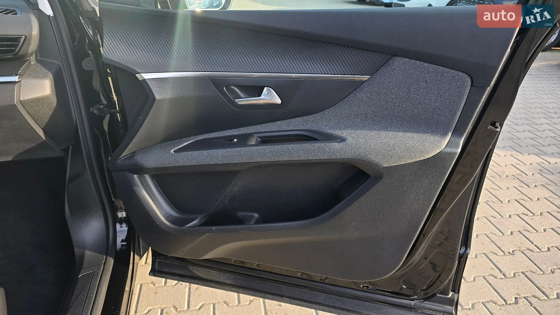 2019 Peugeot 3008 - мініатюра 17