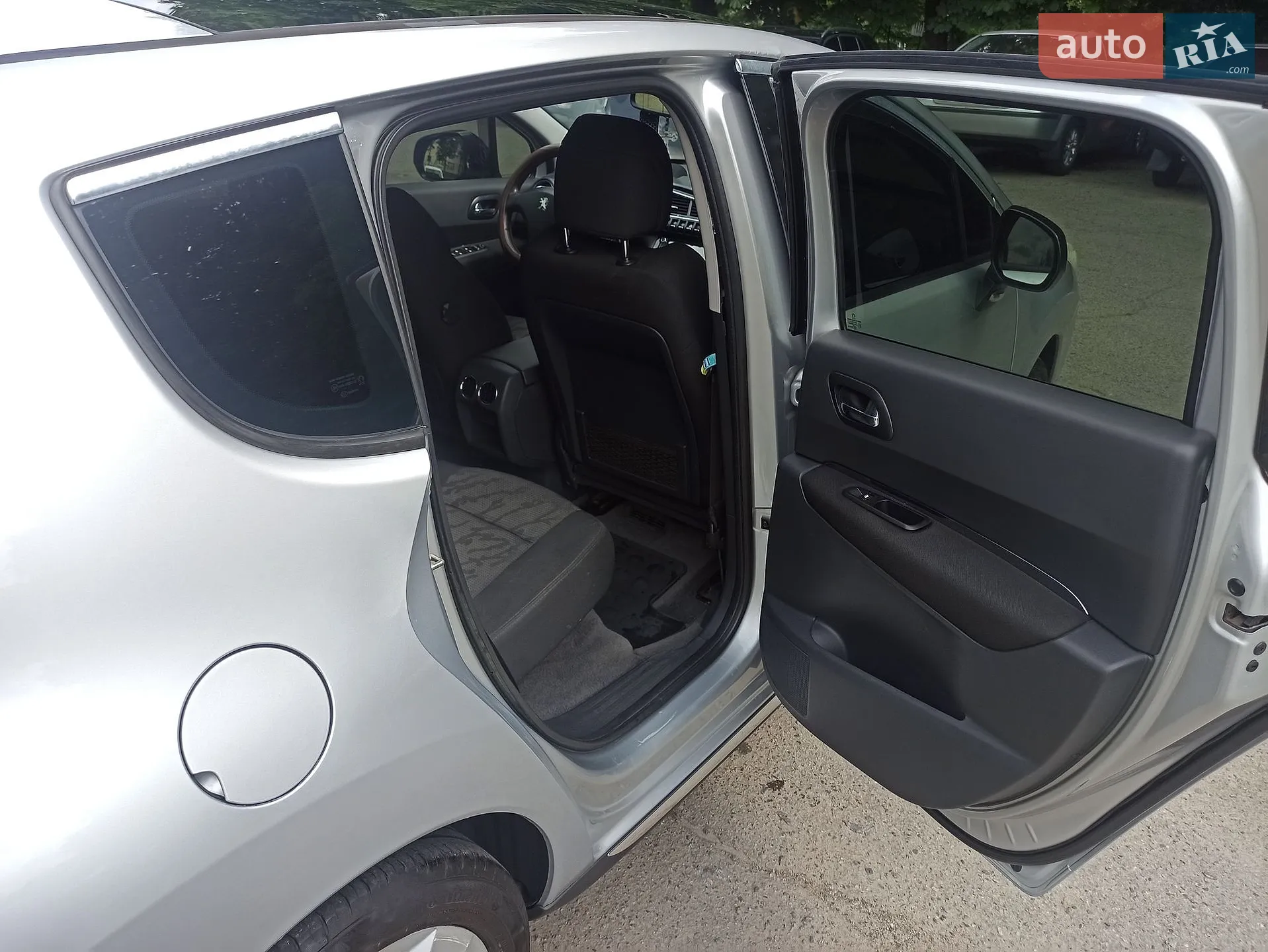 2011 Peugeot 3008 - мініатюра 8