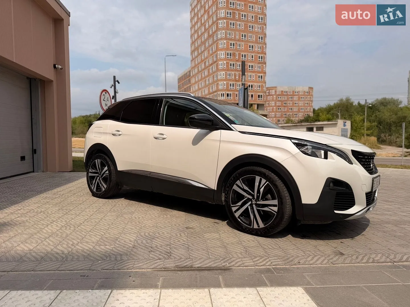 2017 Peugeot 3008 - мініатюра 5