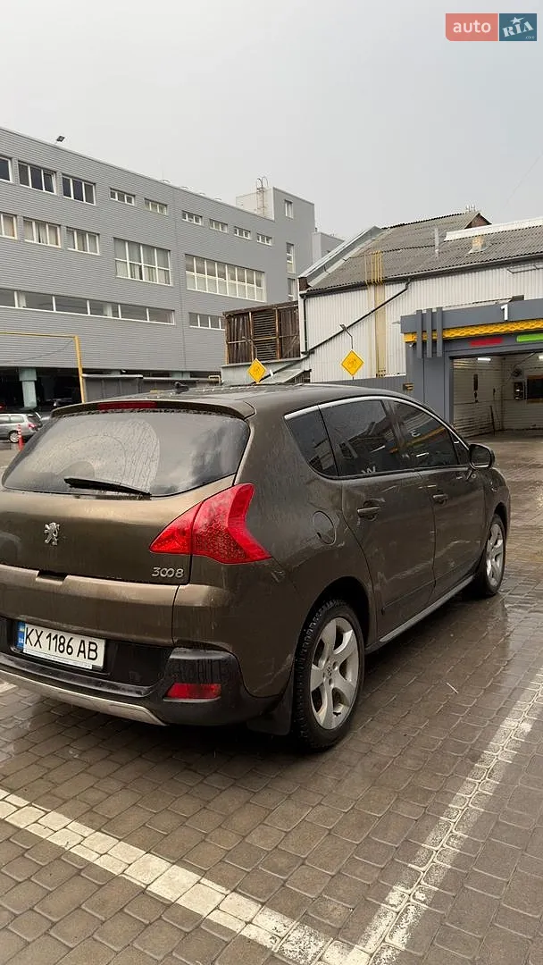 2012 Peugeot 3008 - мініатюра 4