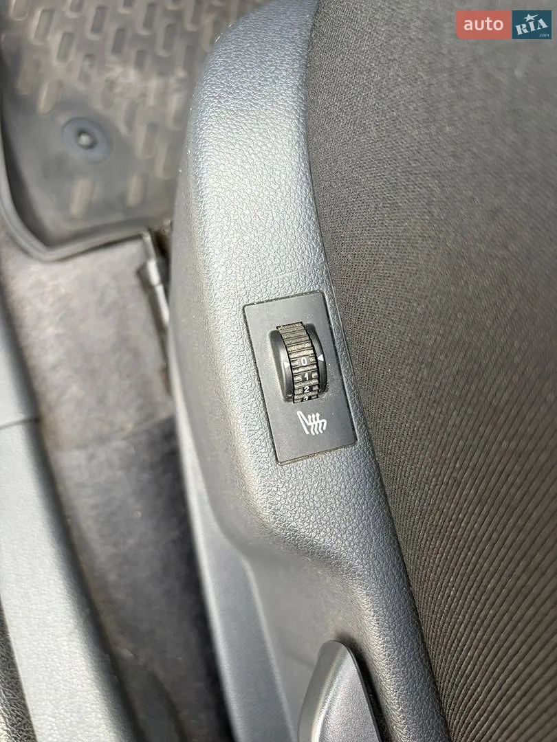 2011 Peugeot 3008 - мініатюра 16