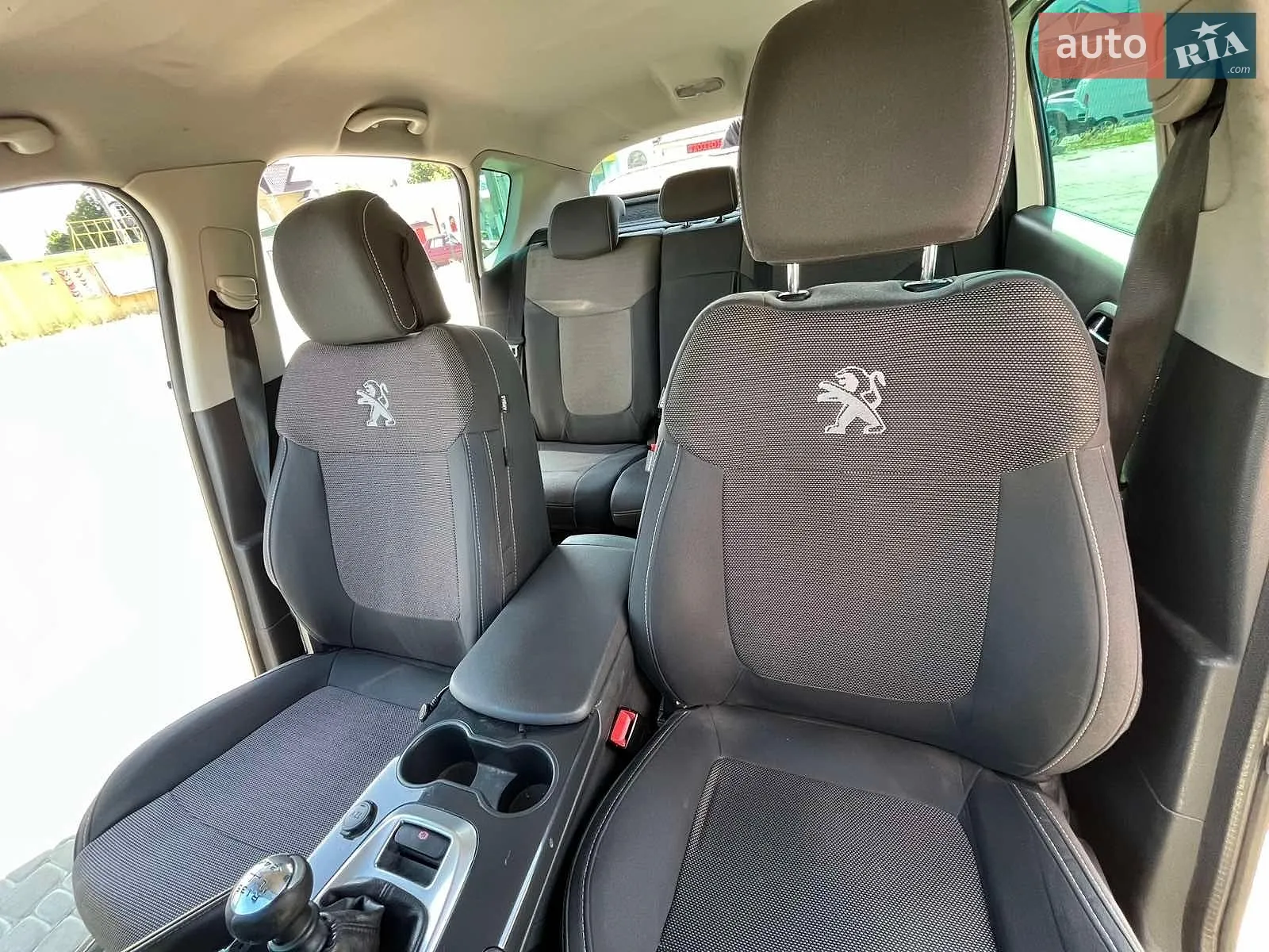 2011 Peugeot 3008 - мініатюра 7