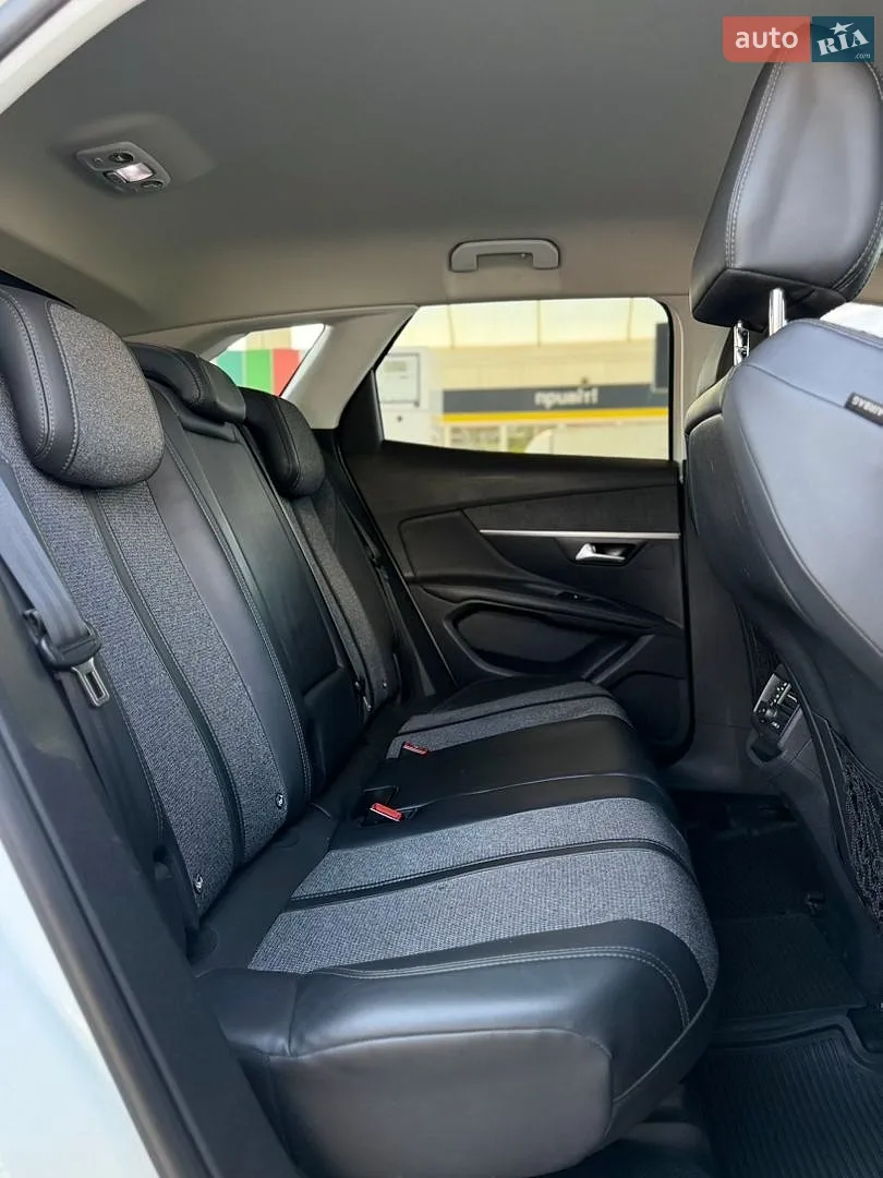 2017 Peugeot 3008 - мініатюра 24