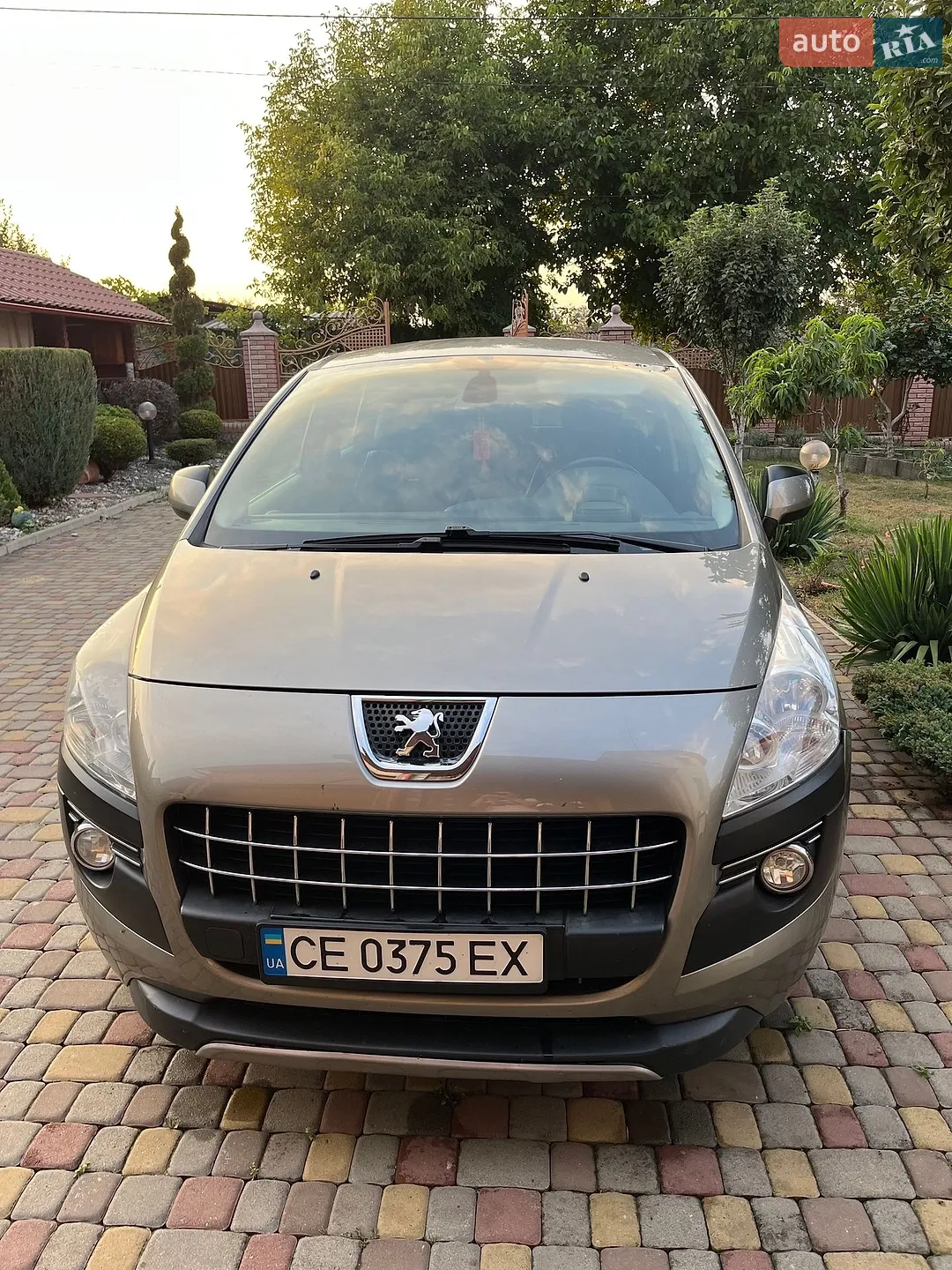 2012 Peugeot 3008 - мініатюра 3