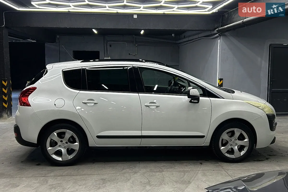 2010 Peugeot 3008 - мініатюра 10