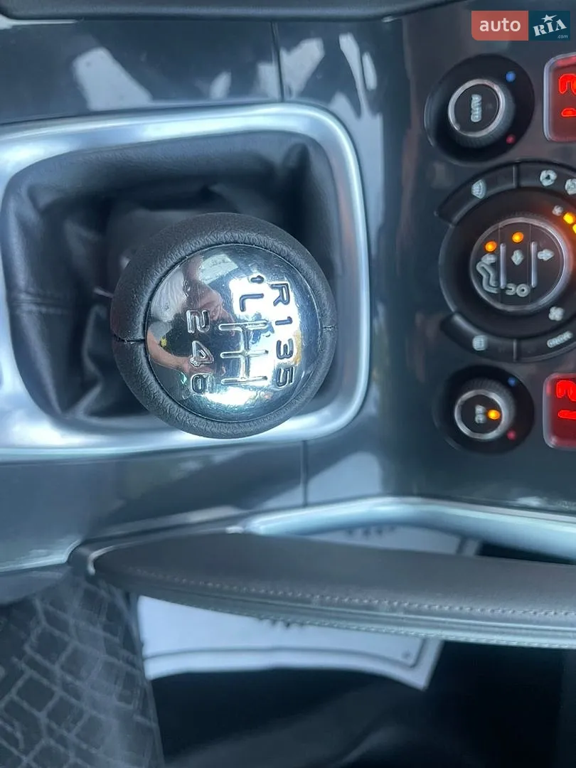 2015 Peugeot 3008 - мініатюра 31