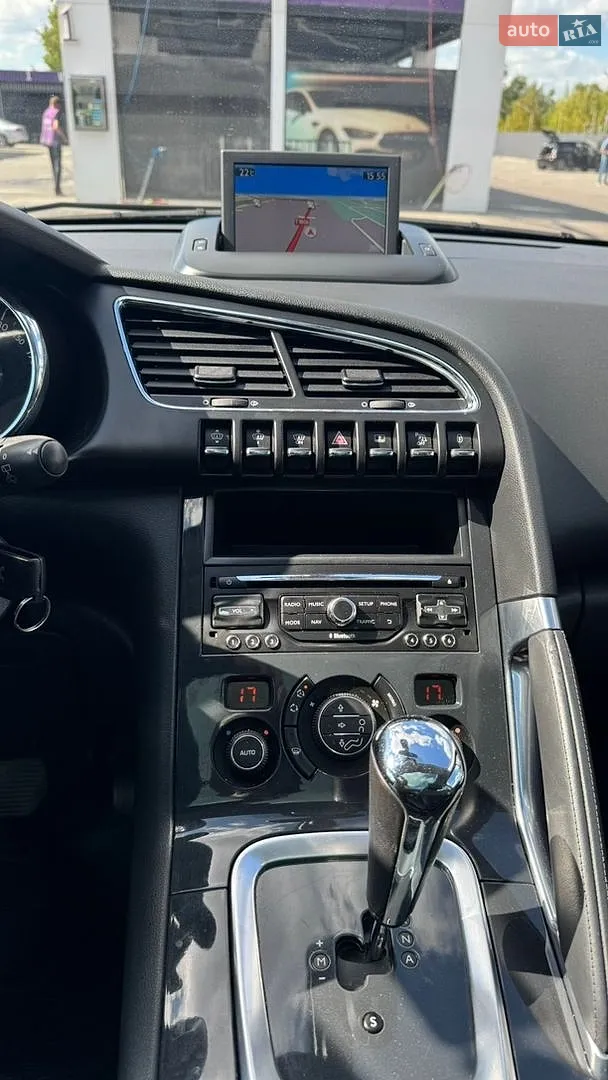 2015 Peugeot 3008 - мініатюра 18