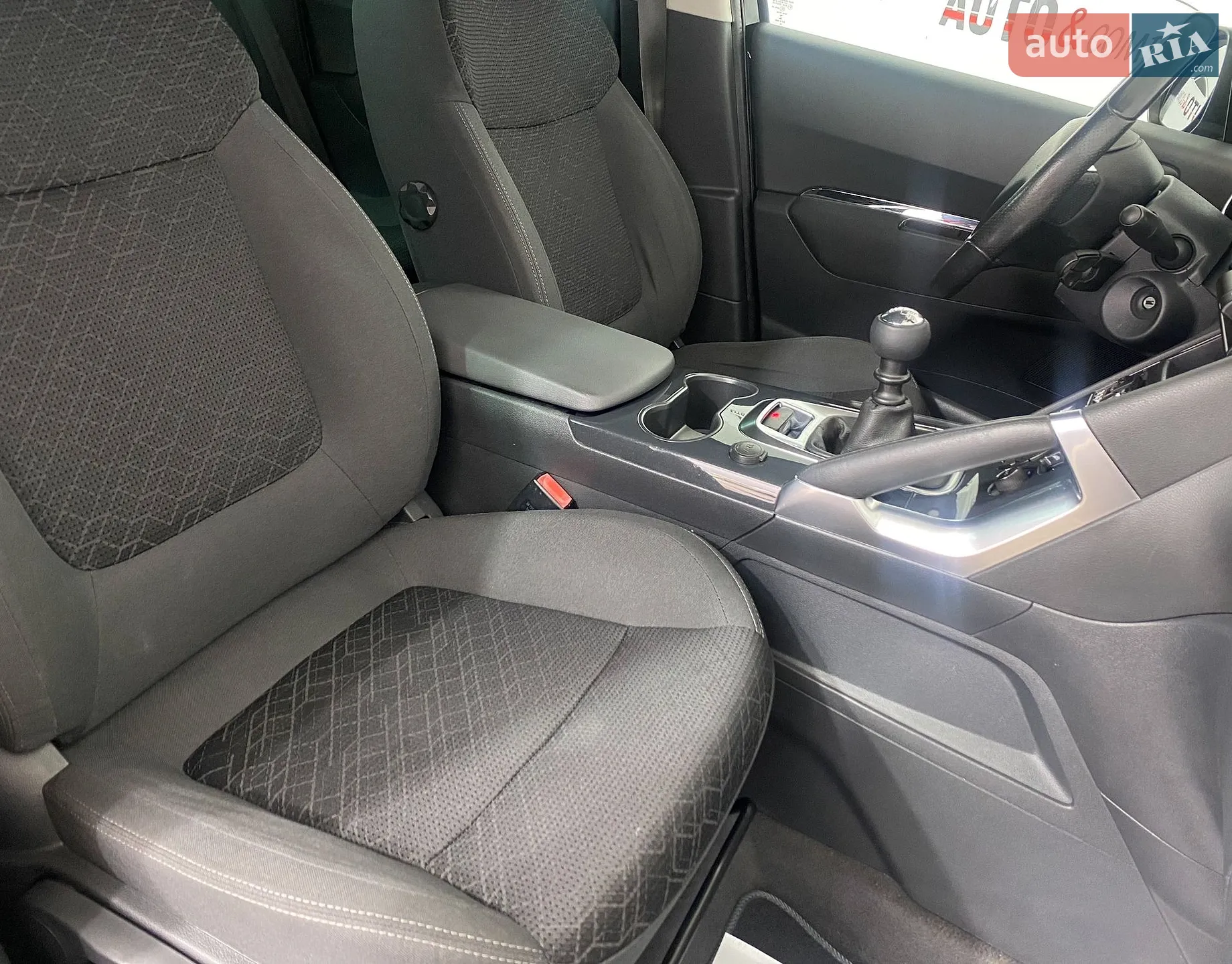 2016 Peugeot 3008 - мініатюра 10