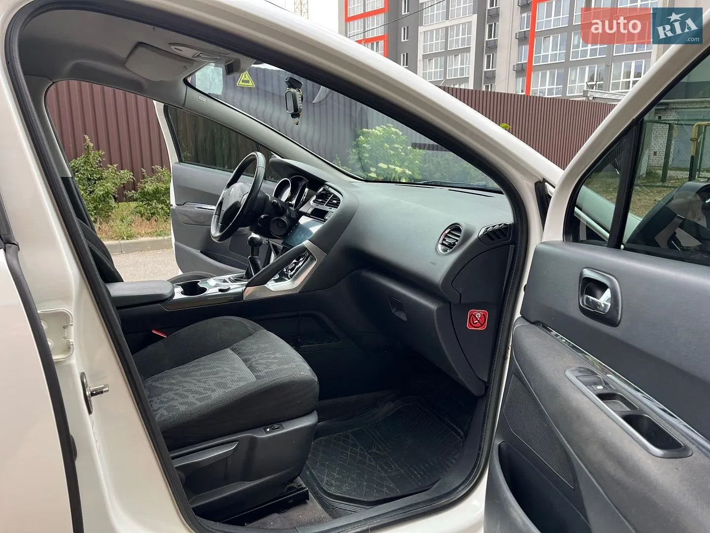 2011 Peugeot 3008 - мініатюра 24