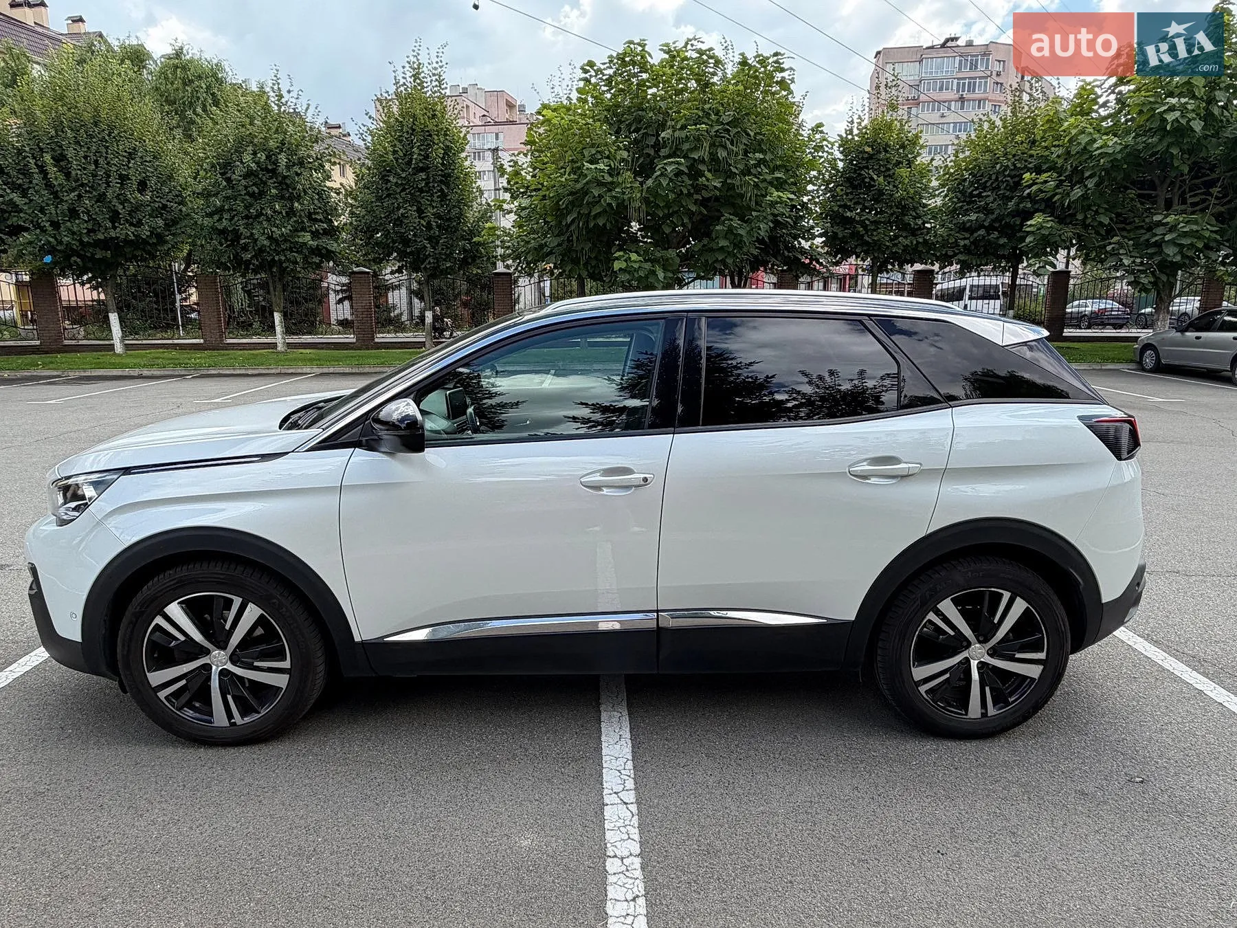 2017 Peugeot 3008 - мініатюра 31