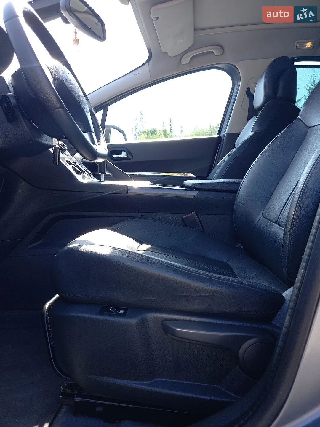 2011 Peugeot 3008 - мініатюра 17