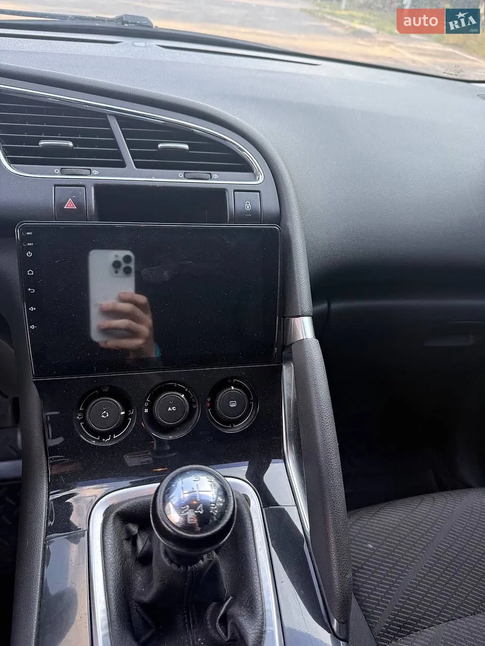 2010 Peugeot 3008 - мініатюра 10
