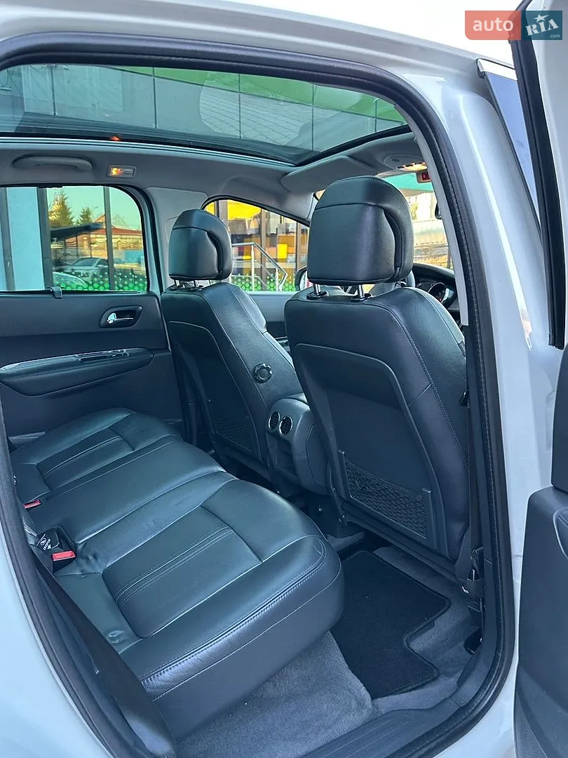 2012 Peugeot 3008 - мініатюра 38