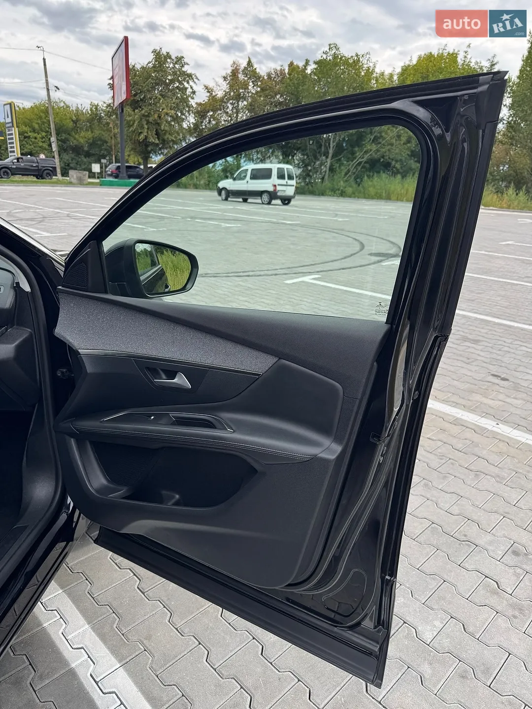 2020 Peugeot 3008 - мініатюра 21