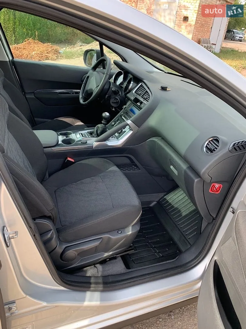 2011 Peugeot 3008 - мініатюра 13