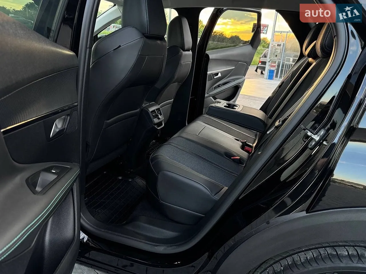 2021 Peugeot 3008 - мініатюра 16