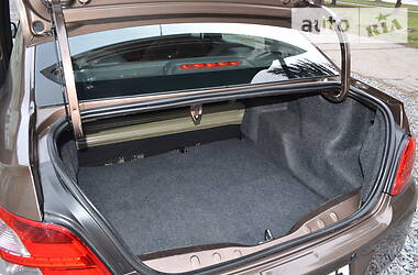 Седан Peugeot 301 2013 в 