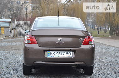Седан Peugeot 301 2013 в 