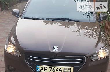 Седан Peugeot 301 2017 в Токмаке