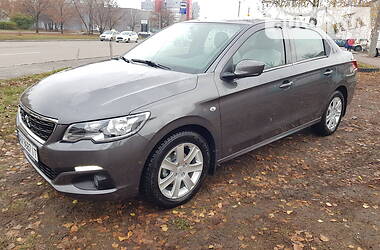 Седан Peugeot 301 2019 в Харькове