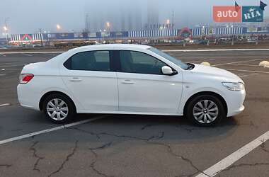 Седан Peugeot 301 2013 в Киеве