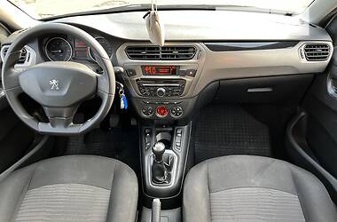 Седан Peugeot 301 2017 в 