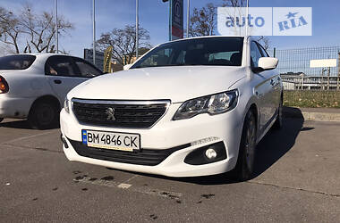 Седан Peugeot 301 2017 в Києві