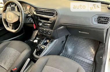 Седан Peugeot 301 2013 в 