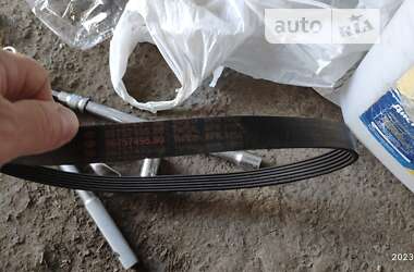 Седан Peugeot 301 2016 в 