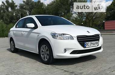 Седан Peugeot 301 2016 в Дрогобыче