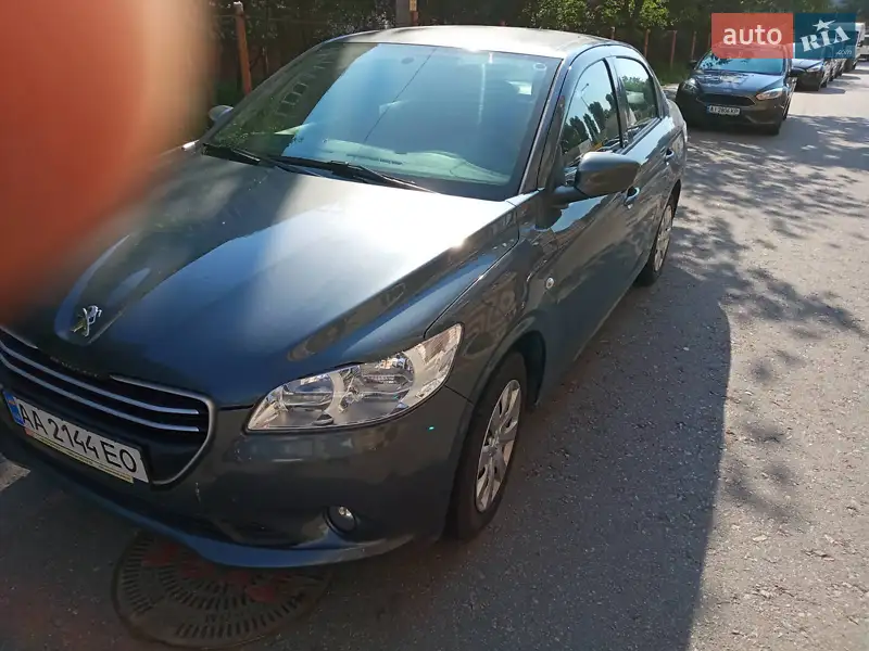 Peugeot 301