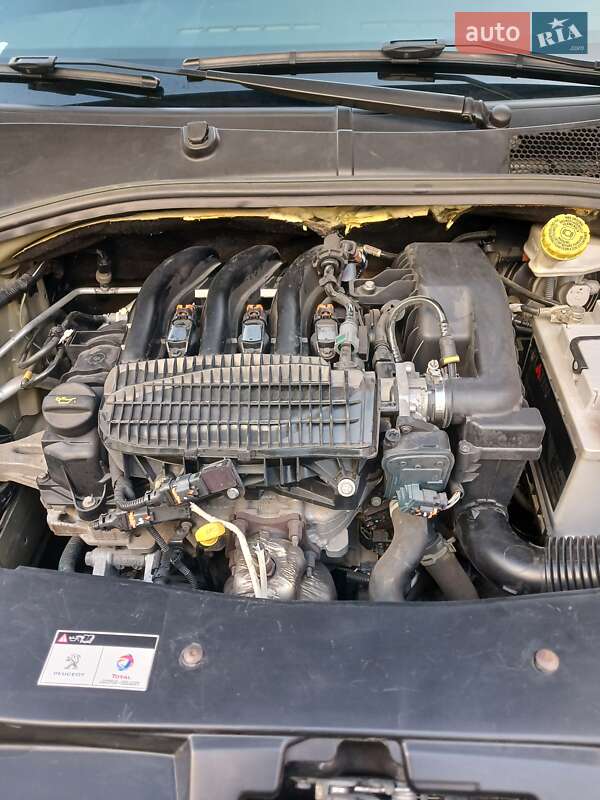 Седан Peugeot 301 2013 в Харкові